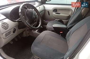 Минивэн Renault Kangoo 2005 в 