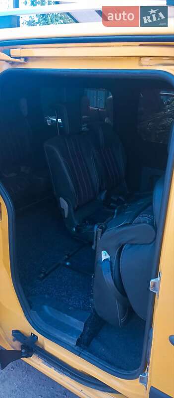 Минивэн Renault Kangoo 2014 в Кременчуге