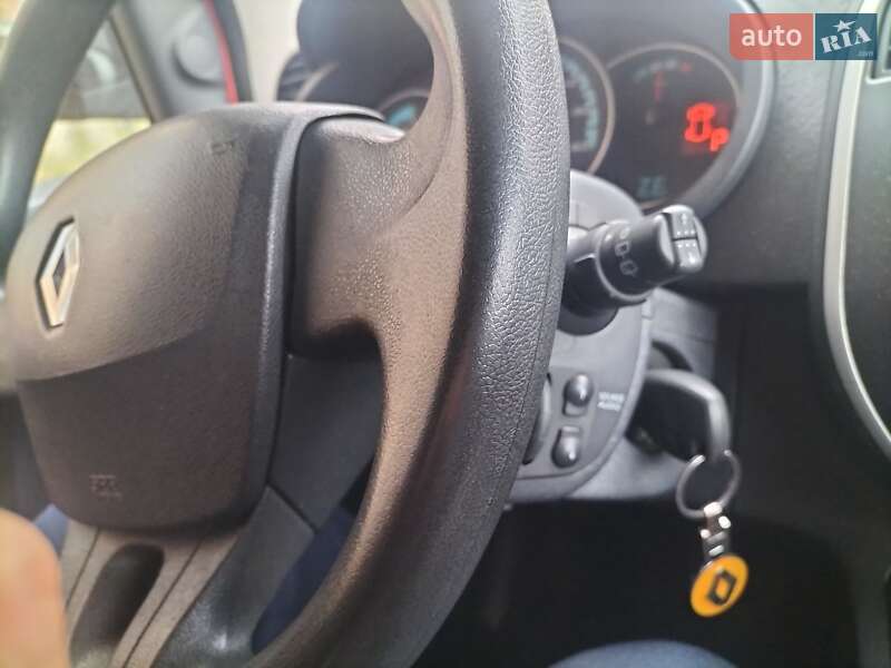 Мінівен Renault Kangoo 2016 в Полтаві фото 5 Мінівен Renault Kangoo 2016 в Полтаві