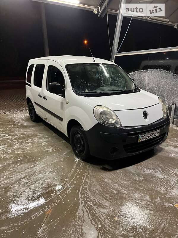 Минивэн Renault Kangoo 2008 в 