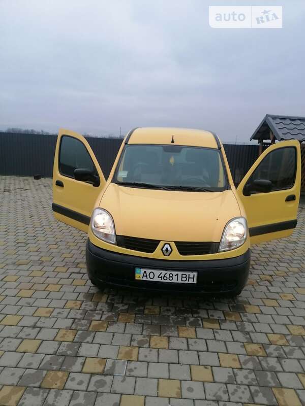 Минивэн Renault Kangoo 2007 в Иршаве