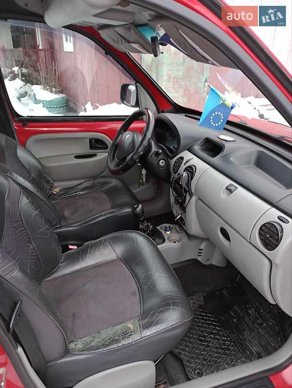 Минивэн Renault Kangoo 2005 в Жовкве