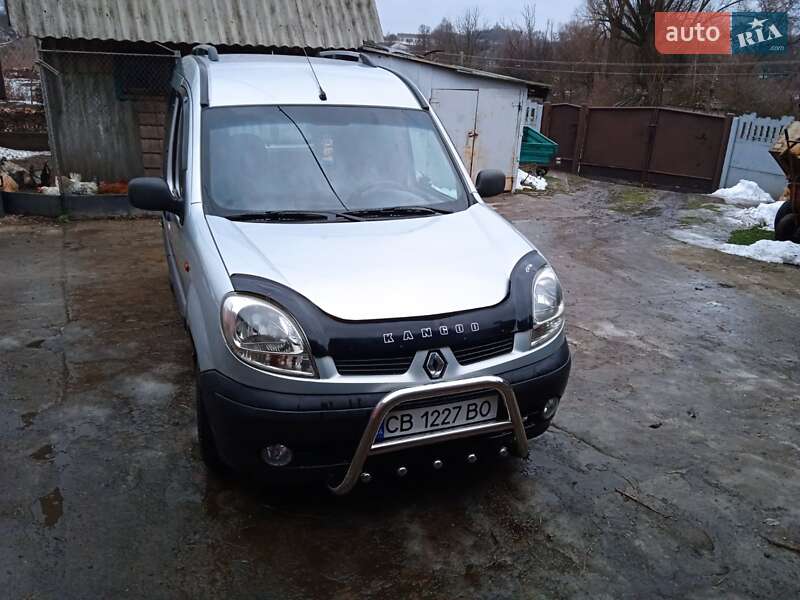 Минивэн Renault Kangoo 2003 в Сребном