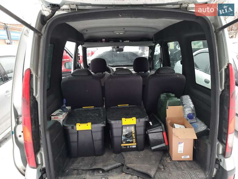 Минивэн Renault Kangoo 2005 в Киеве