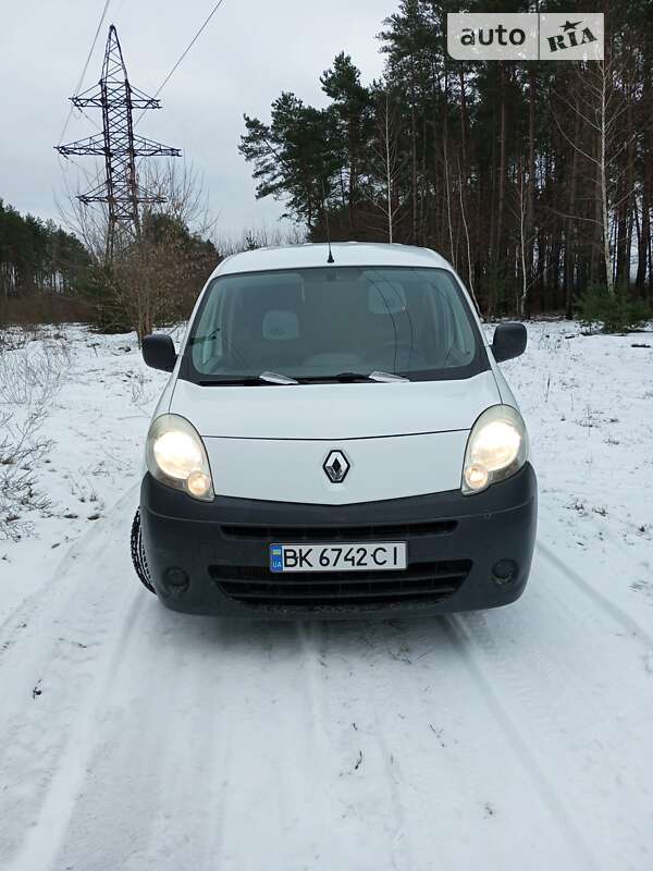 Минивэн Renault Kangoo 2010 в Ровно