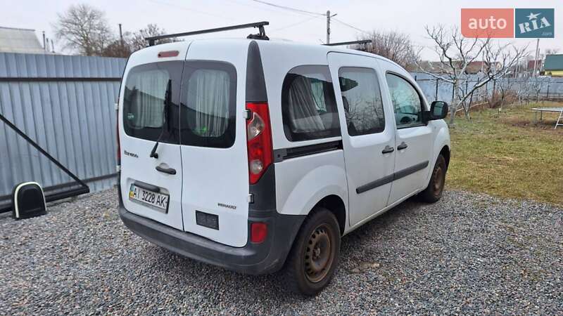 Минивэн Renault Kangoo 2010 в Киеве