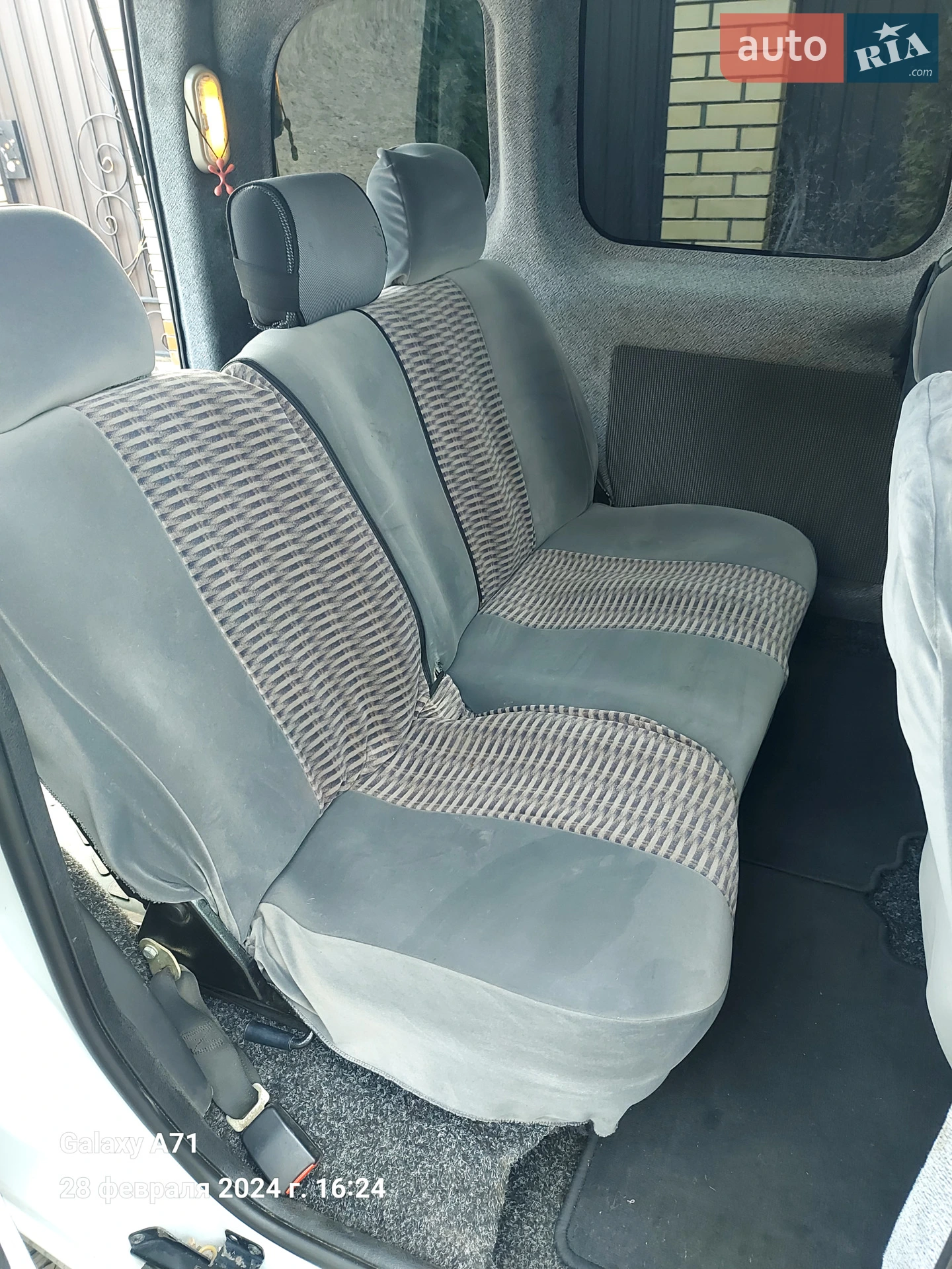 2010 Renault Kangoo - мініатюра 11