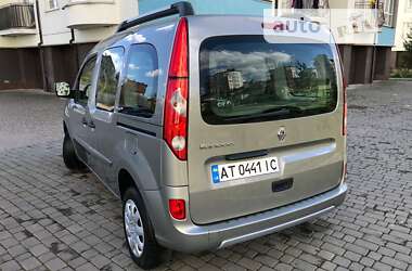 Минивэн Renault Kangoo 2010 в Ивано-Франковске