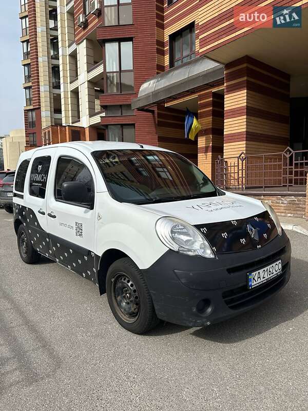 Минивэн Renault Kangoo 2010 в Киеве