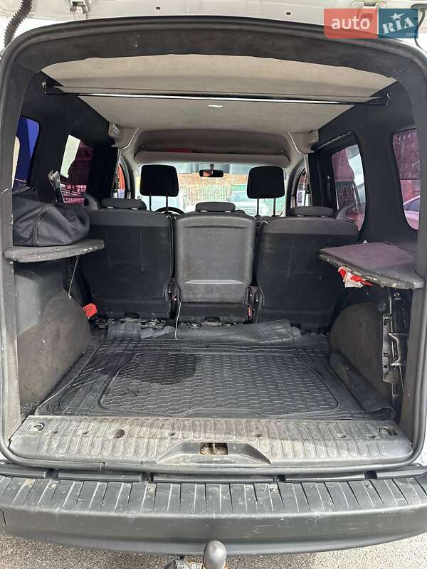 Минивэн Renault Kangoo 2010 в Киеве