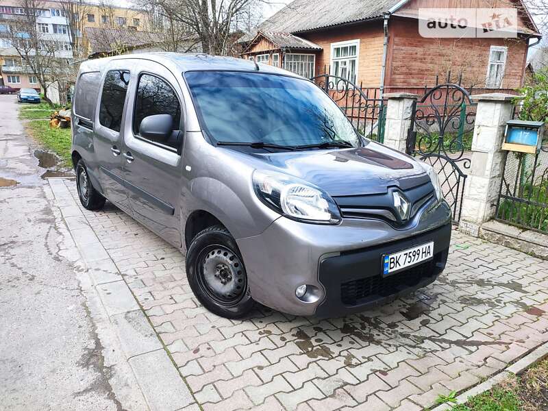 Минивэн Renault Kangoo 2017 в Ровно