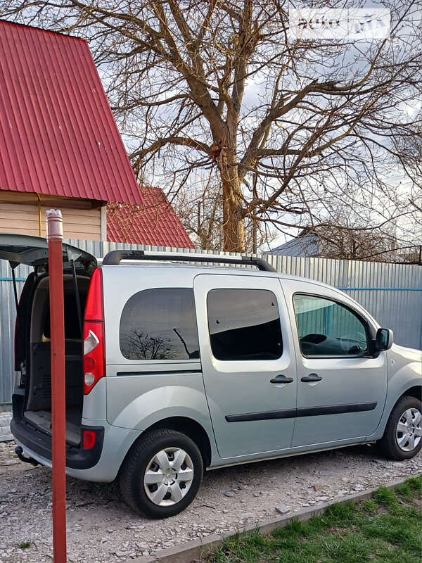 Минивэн Renault Kangoo 2009 в Ржищеве