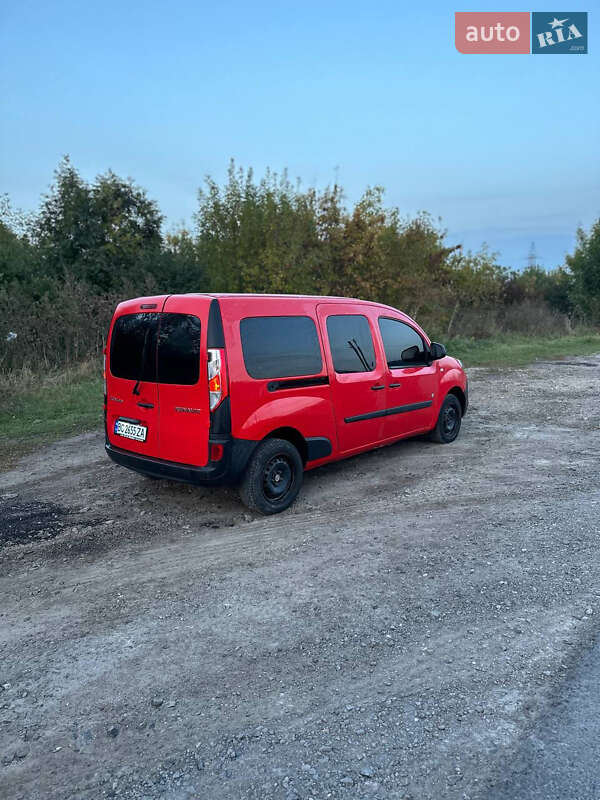 Минивэн Renault Kangoo 2015 в Львове