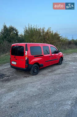 Минивэн Renault Kangoo 2015 в 
