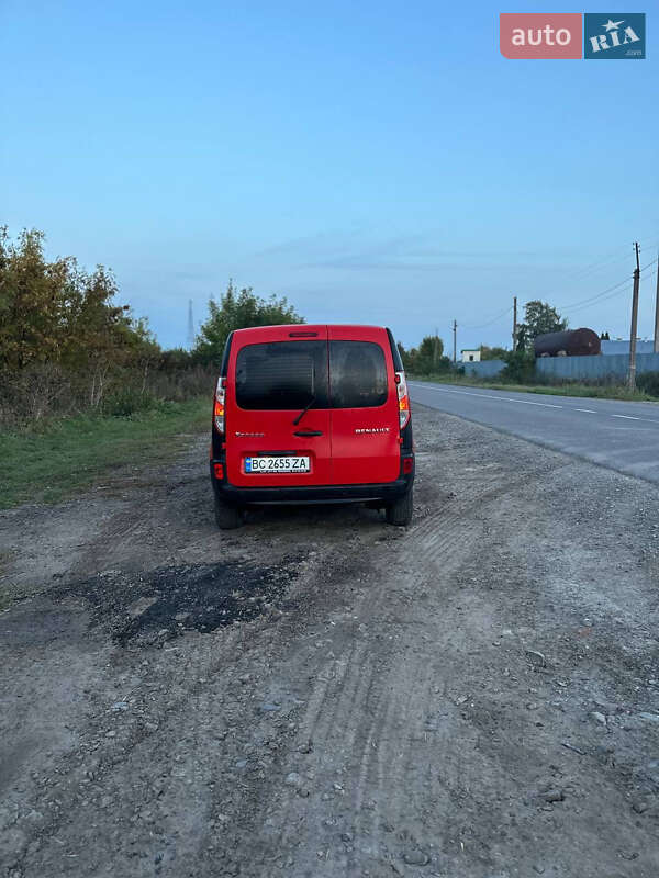 Минивэн Renault Kangoo 2015 в Львове