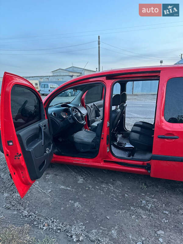 Минивэн Renault Kangoo 2015 в Львове