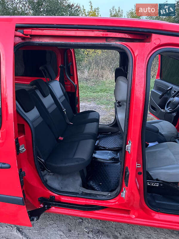 Минивэн Renault Kangoo 2015 в Львове