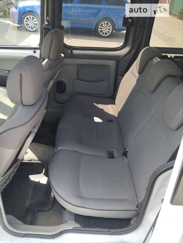 Минивэн Renault Kangoo 2007 в Житомире