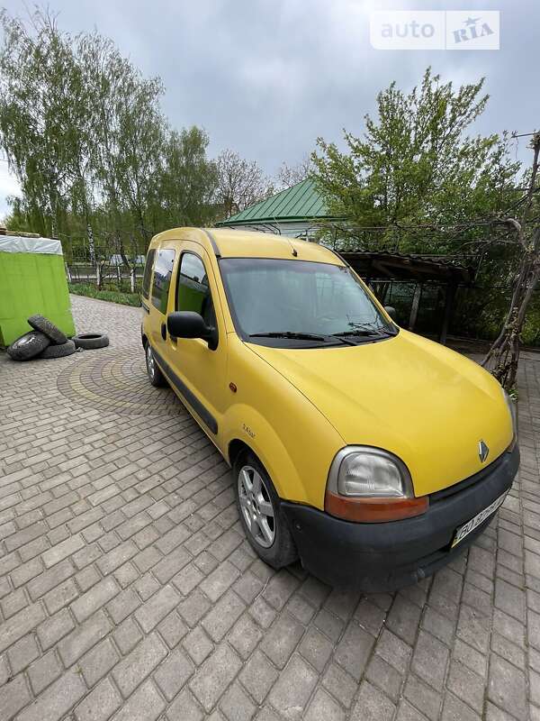 Минивэн Renault Kangoo 2002 в Шумске