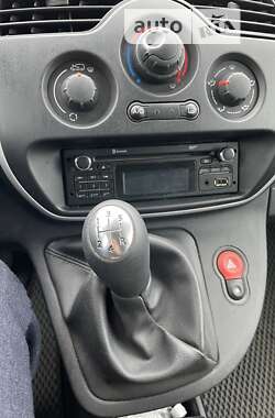 Минивэн Renault Kangoo 2015 в Магдалиновке
