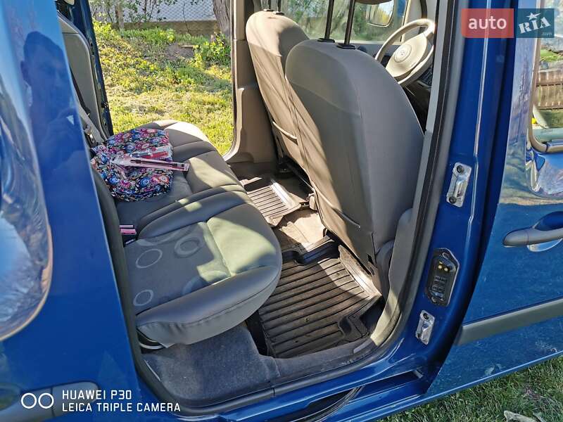 Минивэн Renault Kangoo 2009 в Чечельнике