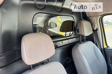 Грузовой фургон Renault Kangoo 2015 в Киеве