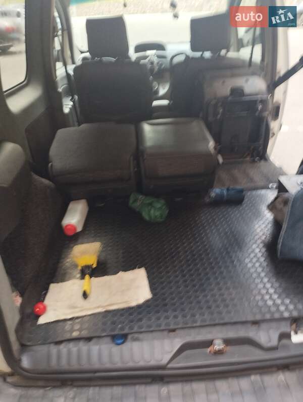 Минивэн Renault Kangoo 2009 в Киеве