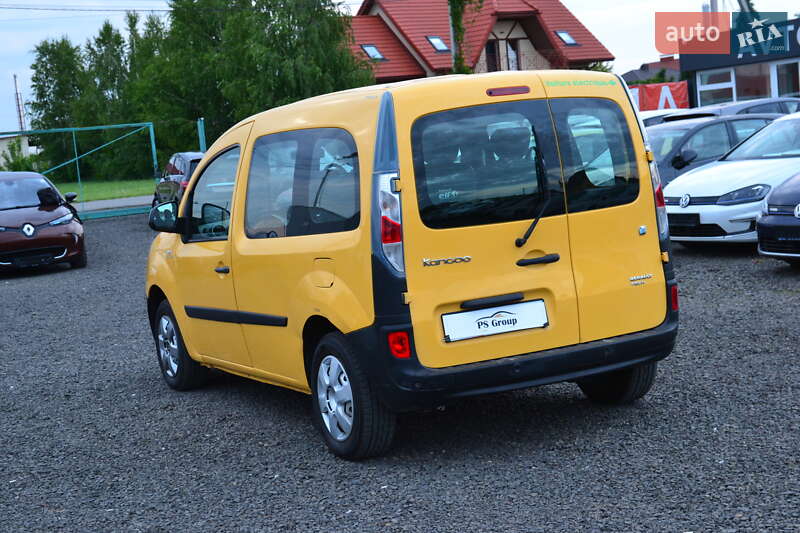 Минивэн Renault Kangoo 2013 в Луцке