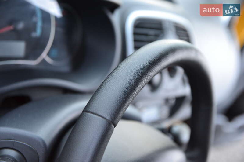 Минивэн Renault Kangoo 2013 в Луцке
