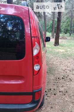 Минивэн Renault Kangoo 2012 в 