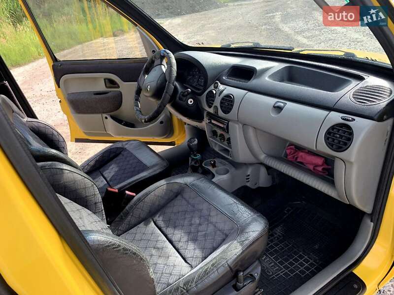 Минивэн Renault Kangoo 2003 в Дрогобыче