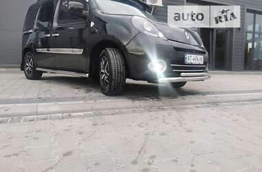 Минивэн Renault Kangoo 2011 в 