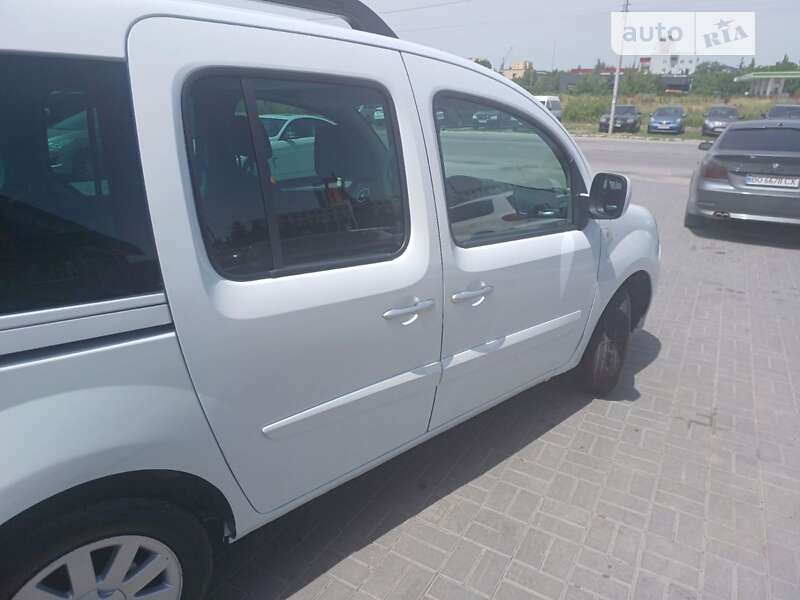 Мінівен Renault Kangoo 2011 в Кам'янець-Подільському