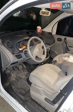 Минивэн Renault Kangoo 2010 в 