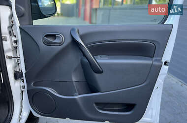 Вантажний фургон Renault Kangoo 2019 в Чернівцях