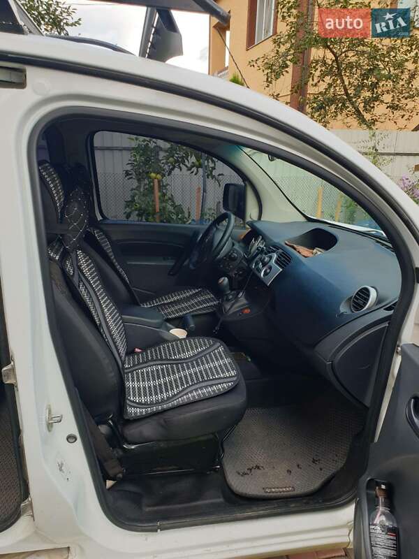 Мінівен Renault Kangoo 2012 в Івано-Франківську