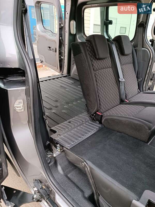 Мінівен Renault Kangoo 2013 в Сумах