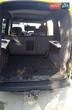 Минивэн Renault Kangoo 2004 в 