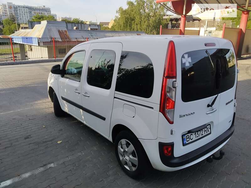 Минивэн Renault Kangoo 2015 в Львове