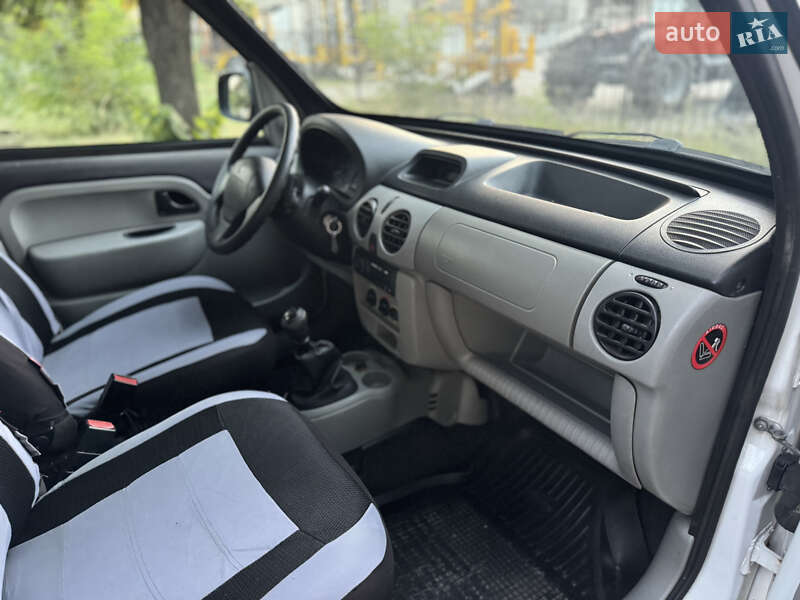 Мінівен Renault Kangoo 2006 в Дніпрі