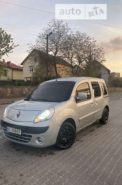 Минивэн Renault Kangoo 2011 в Львове