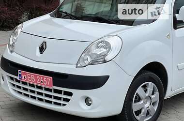 Минивэн Renault Kangoo 2010 в Дубно