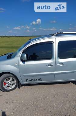 Минивэн Renault Kangoo 2011 в 
