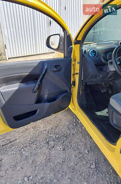 Грузовой фургон Renault Kangoo 2013 в Ивано-Франковске