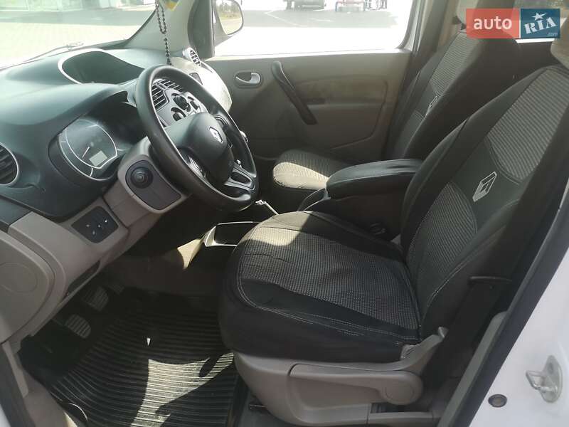 Минивэн Renault Kangoo 2018 в Раздельной фото 15 Минивэн Renault Kangoo 2018 в Раздельной