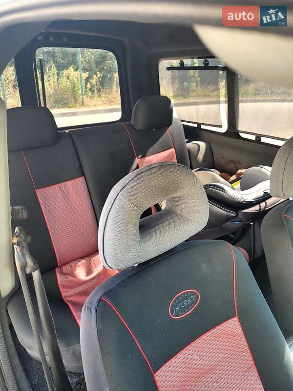 Минивэн Renault Kangoo 2003 в Луцке