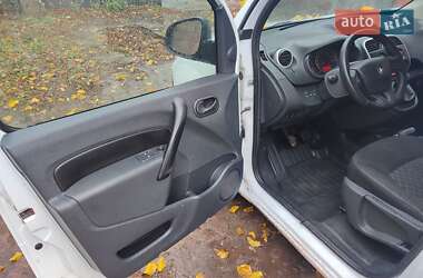 Минивэн Renault Kangoo 2015 в 