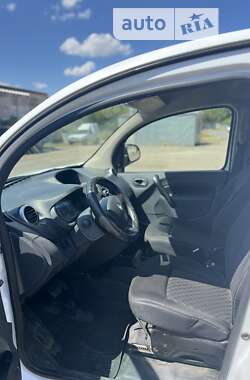 Грузовой фургон Renault Kangoo 2014 в 