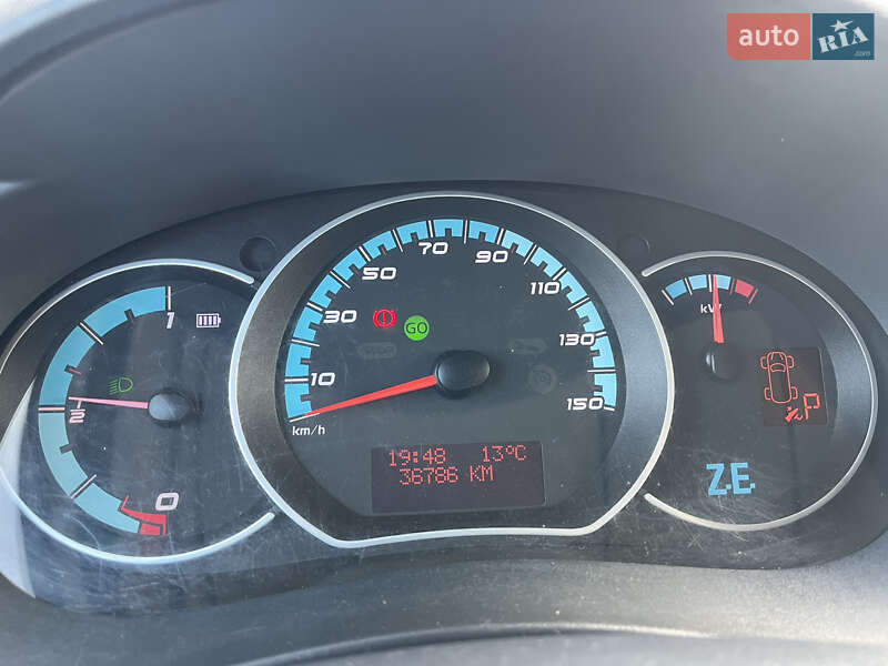 Грузовой фургон Renault Kangoo 2017 в Львове