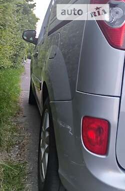 Минивэн Renault Kangoo 2012 в 